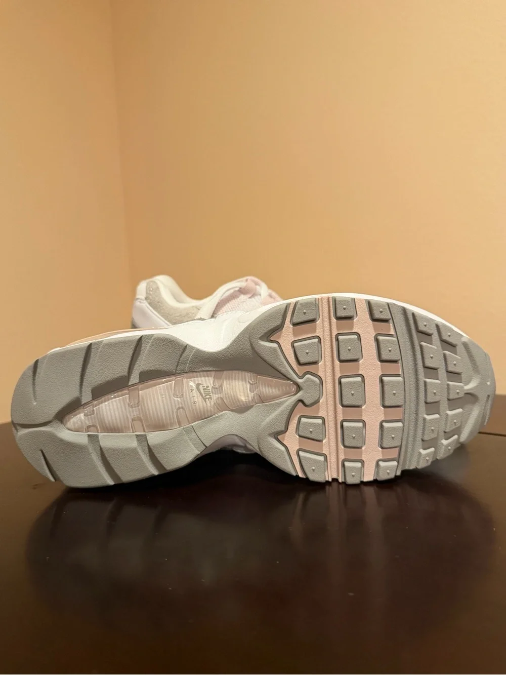 Nike Air Max 95 OG Big Bubble White Pearl Grey (Women's) size 7.5